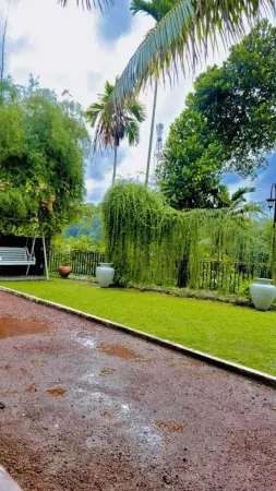 Velapura River Garden Отели рядом с достопримечательностью «Sri Kannangararamaya»