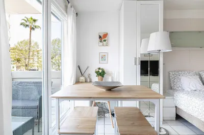 Charming Studio with Pool & Balcony -Heart of Nice Hotels in Fabron