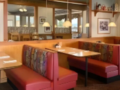 Days Inn by Wyndham Austin Hotels in Austin