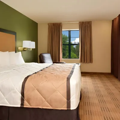 Extended Stay America Suites - Orlando - Maitland - 1776 Pembrook Dr Hotels near Ranch Mall