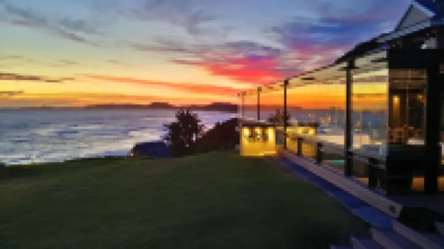 Brenton Haven Beachfront Resort Hoteles en Knysna Local Municipality