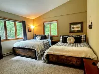 Beautiful Summer Lake Home - Minutes Away from Minocqua! 아버 비테 호텔