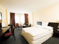 Hostellerie du Chambellan - parking