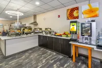 Quality Inn Sunshine Suites - breakfast