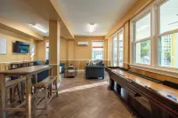 Walk to Beach PoolHot Tub Game Room Captiva 5Bdr Coco Mango by AvantStay