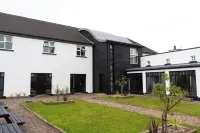 Bushmills Hostel Hotels in Portballintrae