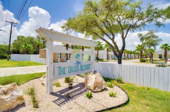 ~ 4 ไมล์ ถึง ร็อคพอร์ต บีช พาร์ค: บ้านพร้อมสิทธิพิเศษรีสอร์ต โรงแรมในร็อคพอร์ต