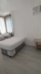 3-Bedroom House in NorthPoint - غرفة مطلة على الجبل