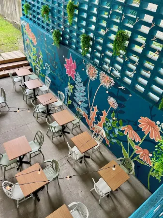 La Sainte Paix Отели рядом с достопримечательностью «Cartier-Brébeuf National Historic Site»