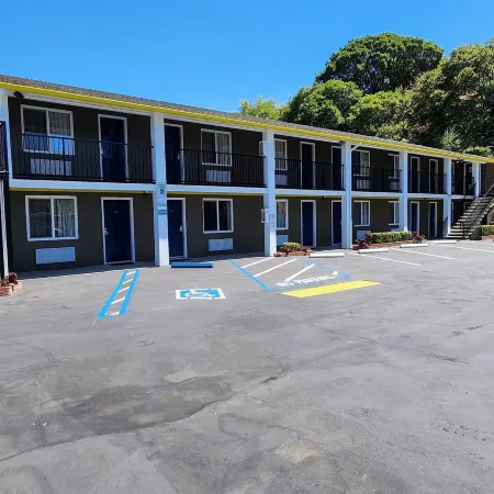 Hotel Belmont