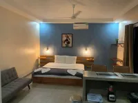 King Size Bed Cozy Studio Full Kitchen Near Beach - 204 فنادق في 