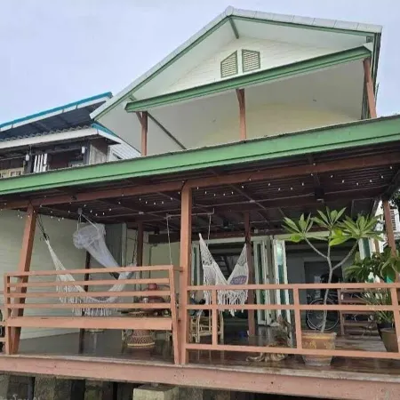 Sabai Sabai House Koh Kret Отели рядом с достопримечательностью «Остров Ко Крет»