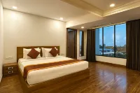 Solaris Hotel and Club Hotel in zona Parco regionale Pipliyapala di Indore