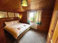 Serene Watermouth Cabin Retreat With Hot Tub & Stunning Coastal Views