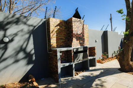 Mawo Luxury Boutique Отели рядом с достопримечательностью «Йоханнесбург Зу»