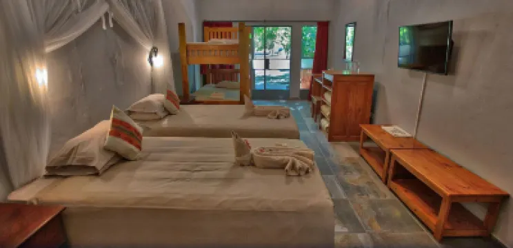 Island Safari Lodge فنادق في 