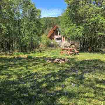 Grianain - Riverside Lodge with Mountain Views Hotel Exterior
