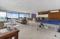 Spacious villa in brilliant Bucerías with AC, Chef, Pool