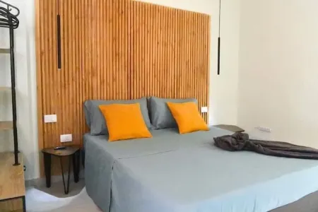 Sea side apartament 2 Отели в г. Траппето