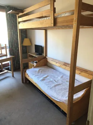 STUDIO AT THE FOOT OF THE MOUNTAIN Hotels near Le Balcon de Villard