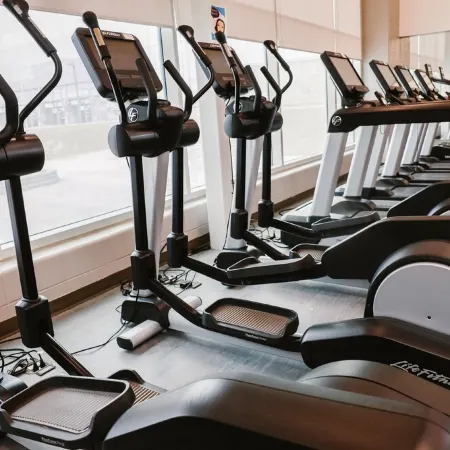 Pup Paradise by Wisp & Deep Creek Lake- Firepit, Pool, Gym, King Bed, Dogs-ok