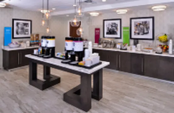 亞特蘭大-瑪麗埃塔歡朋套房酒店