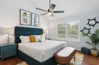 Modern 5BR Home I GameRoom & Workspace