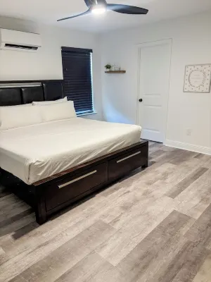 Charming 3-bedroom minutes from OWA