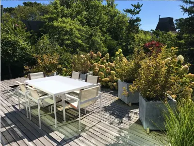 Horace Gifford Design - Modernist Gem on Fire Island - Pines Hotels near Robert Moses State Park - Long Island