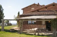 Country house - San Giovanni in Poggio - Independent villa Meriggio Hotel a Monteroni d'Arbia