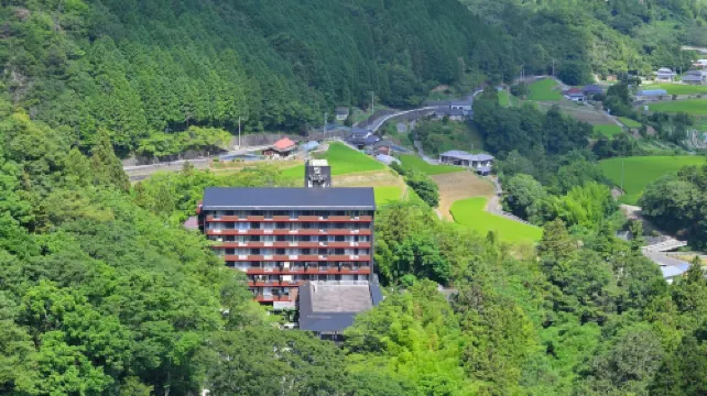 利夫馬克斯度假酒店-贊岐鹽江温泉