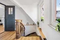 Self-check-in apartment with high-speed WiFi and free parking in the city center