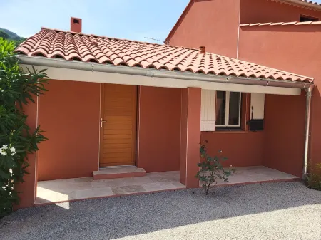 Villa with swimming pool in Collioure. Ideal for vacations with family or friends