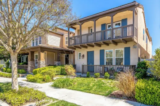 Charming 3-bedroom house in enchanting Temecula with AC, WiFi