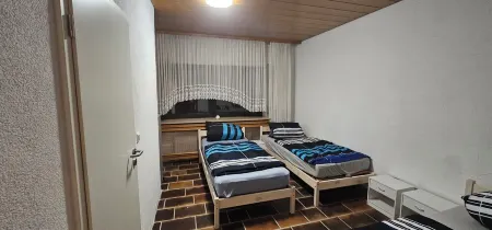 Quiet garden apartment