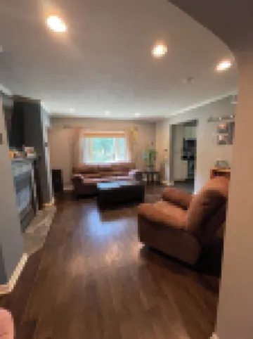 EAA Only a Mile Away