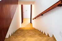 Modern 3BR Villa w/ Pool – Perfect for Groups