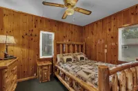 Decorated for Holidays-Games-Flannel Sheets-Fireplace-Perfect Retreat to Relax