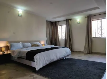 (Suite 4) 3 bedrooms serviced apartment in Victoria Island Lagos