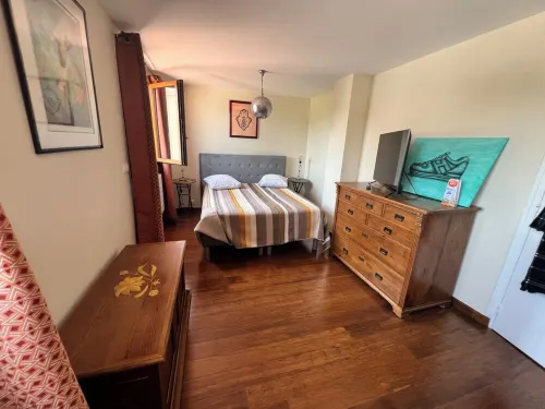 Un Joli Coin de Paradis Avec un Très Beau Jardin Hotel a Aulnay-sous-Bois