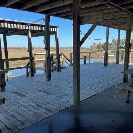 4 BR House in Horseshoe Beach: Your Fishing & Scalloping Adventure Starts Here