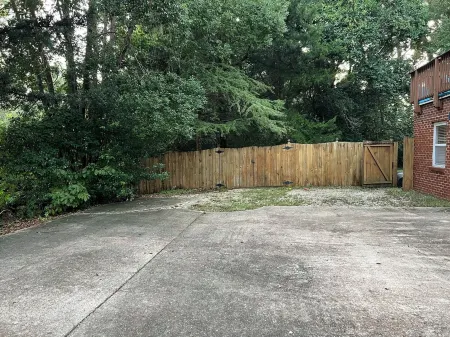 Midtown Garden Apt – Great Location & Privacy – Near Downtown, FSU, & Hospitals