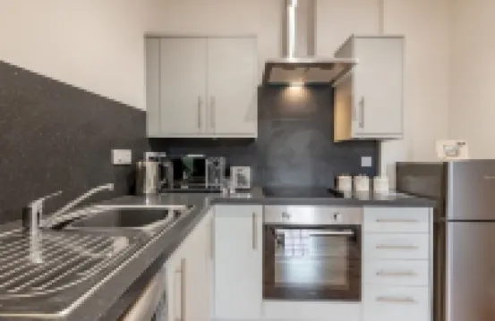 No 65 Leuchars (Nr St Andrews) Free Parking - Pet Friendly