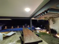 Mansão com Vista 180 Graus Para Mar. 1000m2 de Área