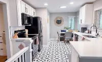 Spacious 4 BR/3 BA House Huge Backyard Close to Skiing, Red Rocks & Downtown