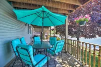 Lake Champlain Home w/ Decks, Kayaks & Fire Pit! - parking