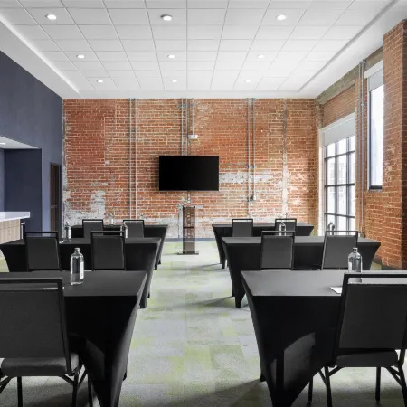Home2 Suites by Hilton Phoenix Downtown