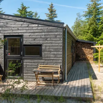 "Gunnor" - 1.3km from the Sea