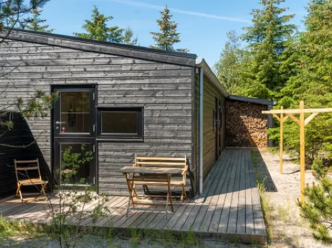 "Gunnor" - 1.3km from the Sea