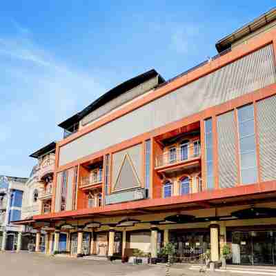 Dancenter S Hotel Hotel Exterior